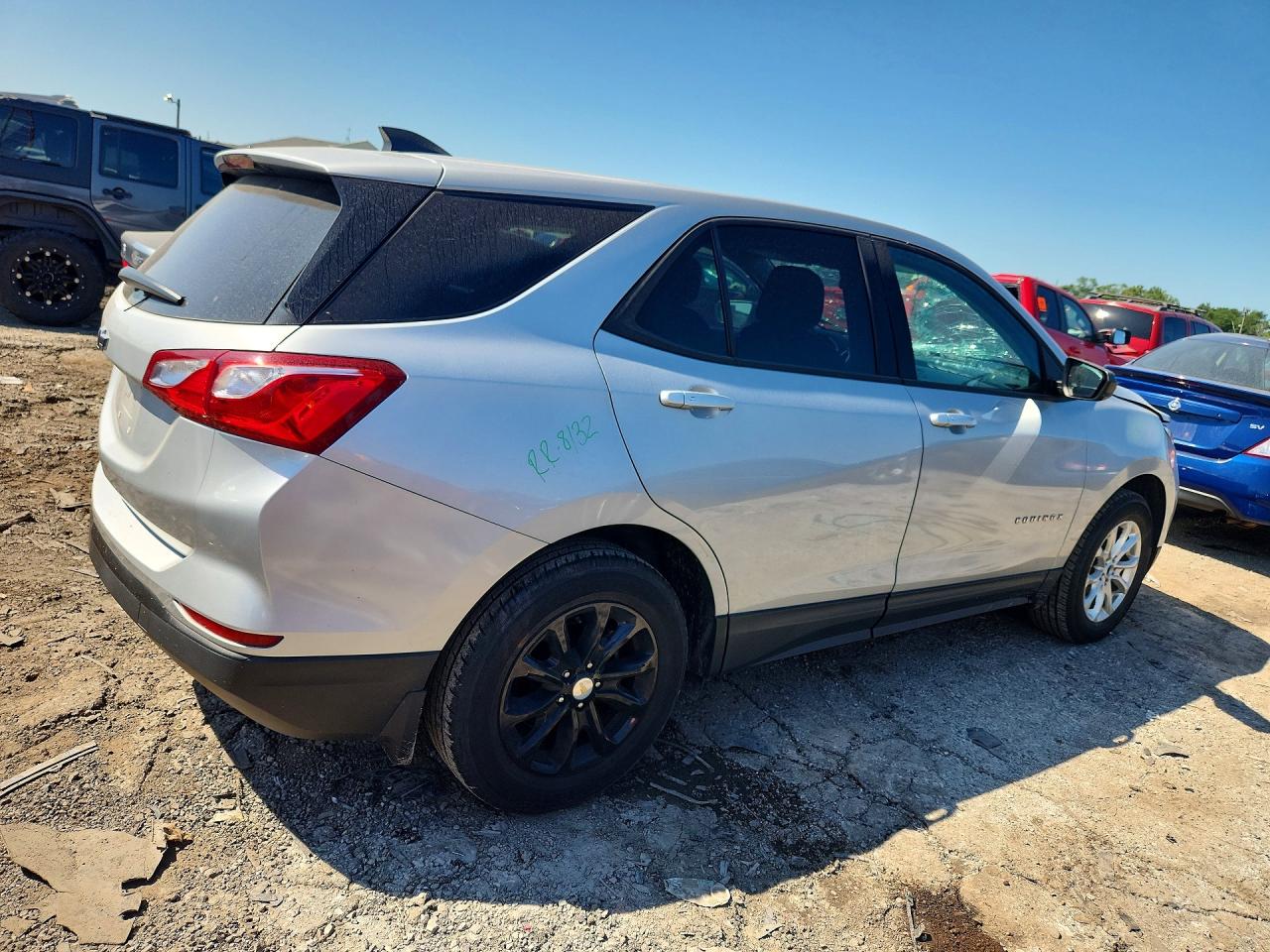 2019 CHEVROLET EQUINOX LS — снимка 3