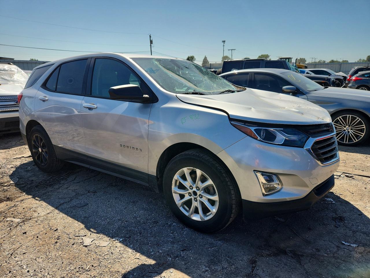 2019 CHEVROLET EQUINOX LS — снимка 4