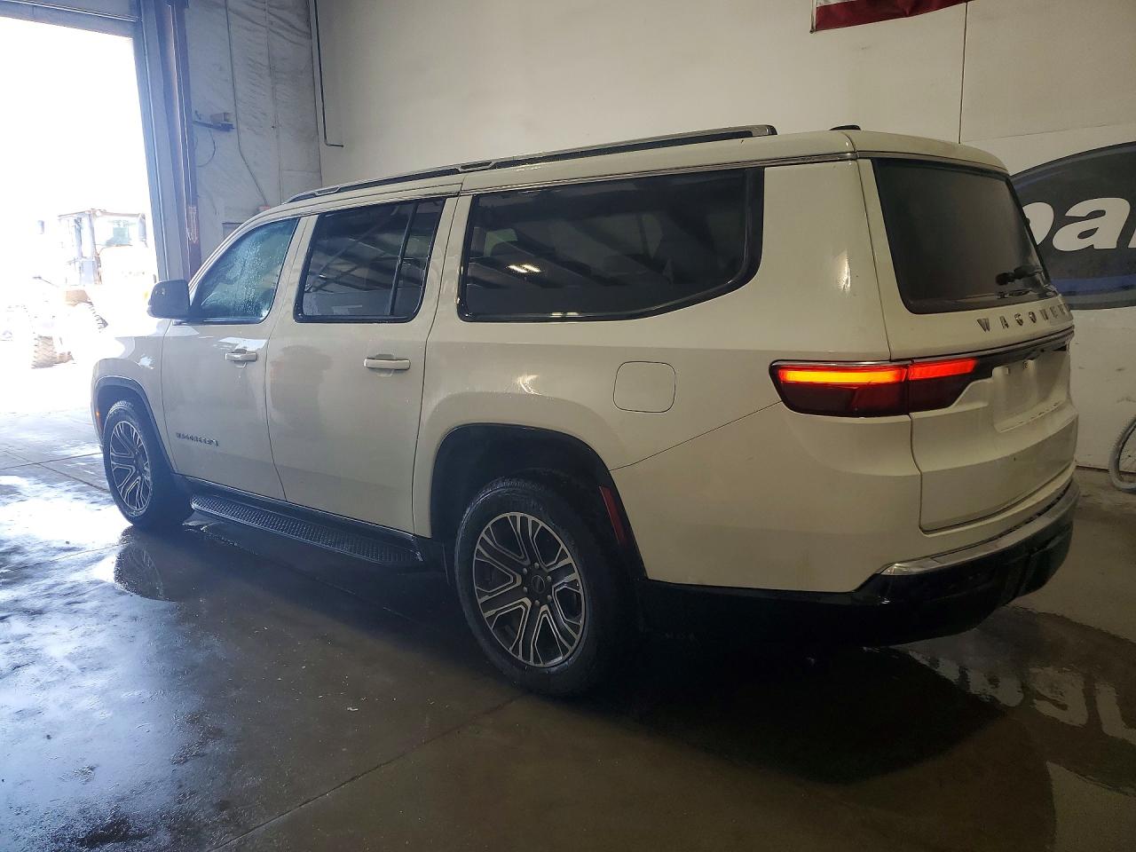 2025 JEEP WAGONEER L SERIES II — снимка 2