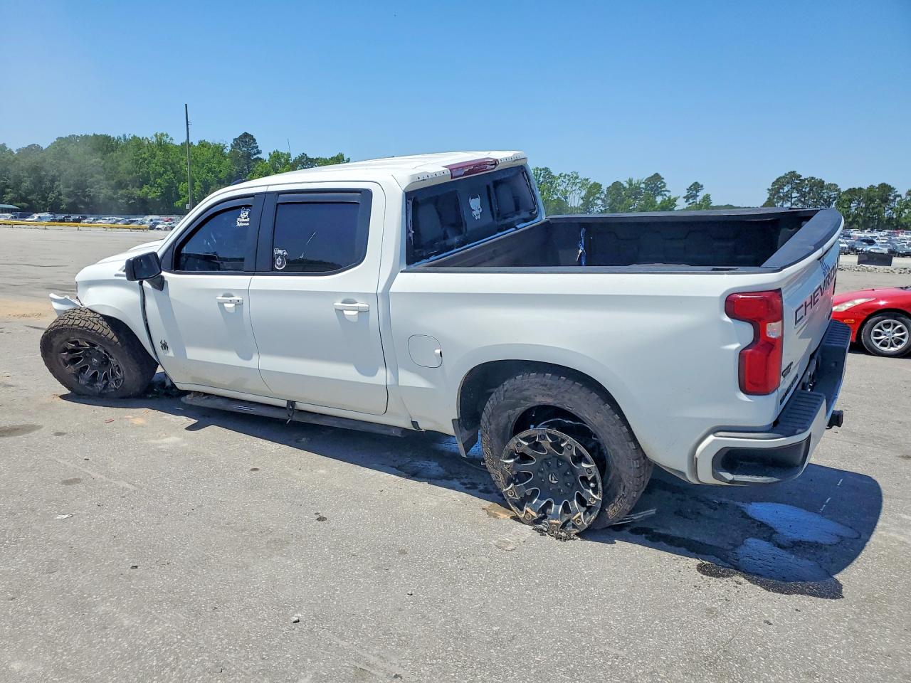 2021 CHEVROLET SILVERADO K1500 RST — снимка 2