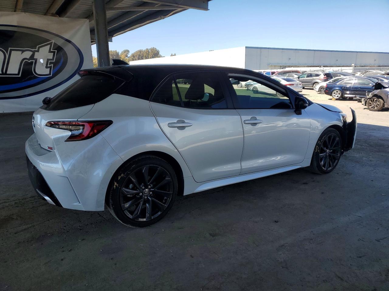 2025 TOYOTA COROLLA XSE — снимка 3