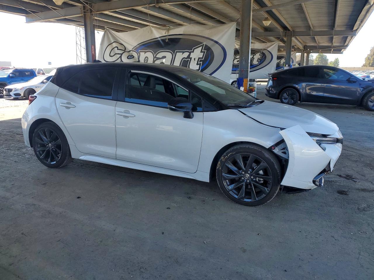 2025 TOYOTA COROLLA XSE — снимка 4