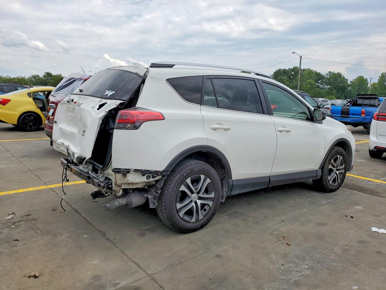 2016 TOYOTA RAV4 LE — снимка 3