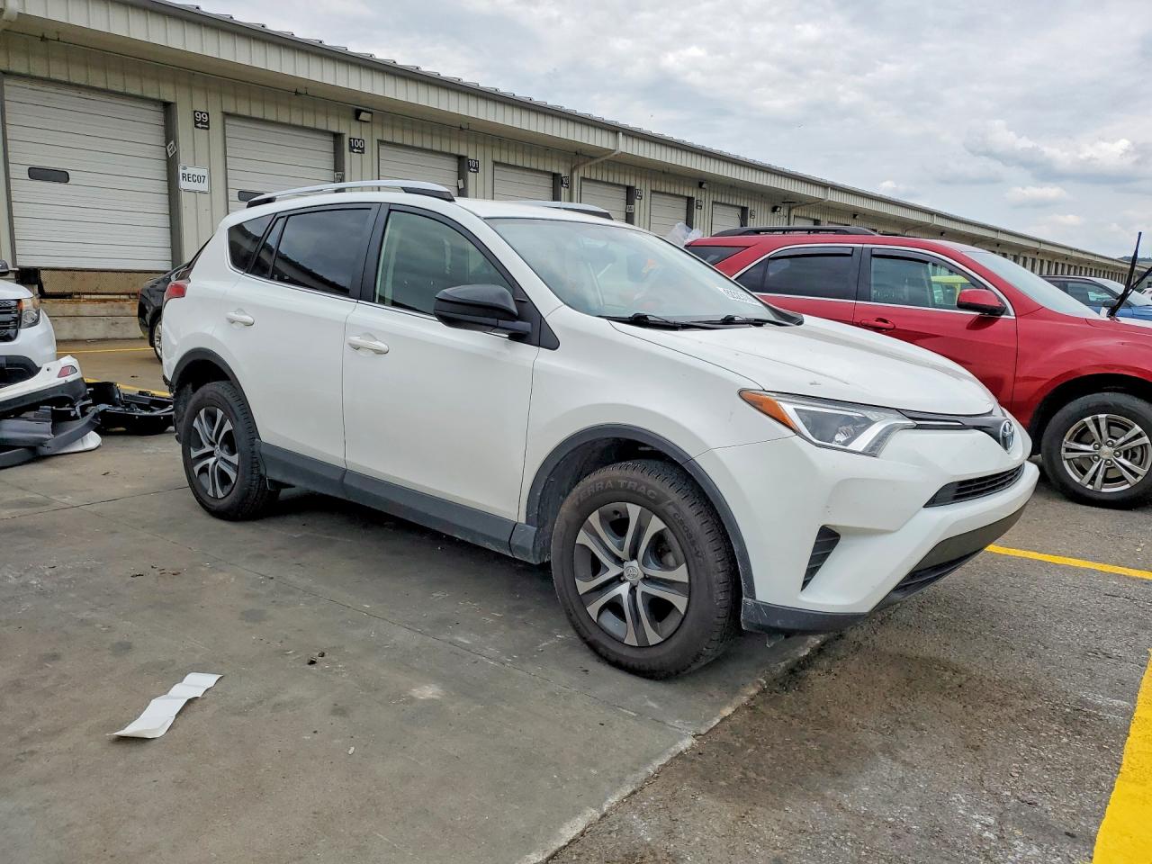 2016 TOYOTA RAV4 LE — снимка 4