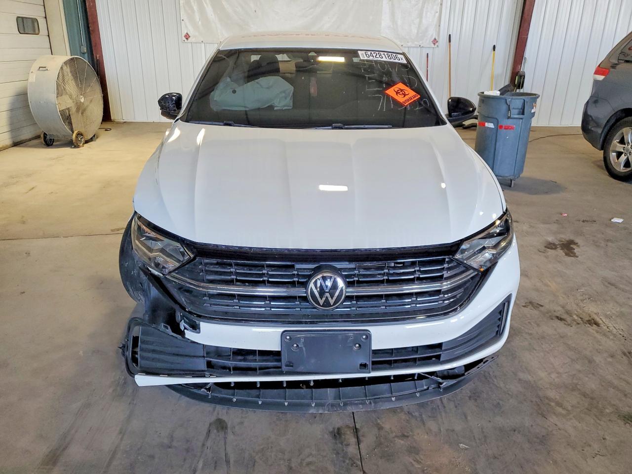 2024 VOLKSWAGEN JETTA SPORT — снимка 5