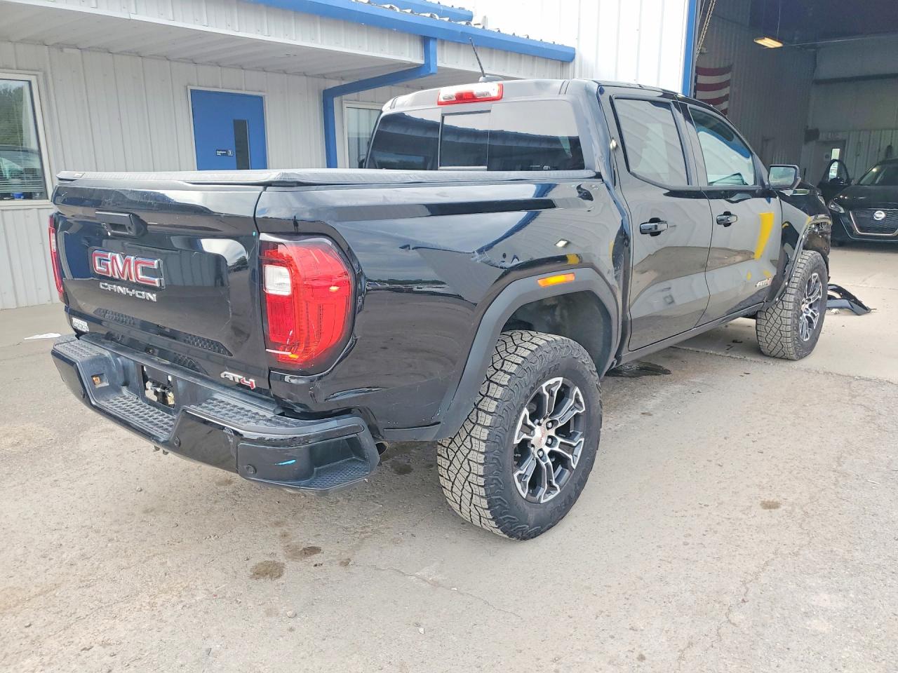 2024 GMC CANYON AT4 — снимка 3