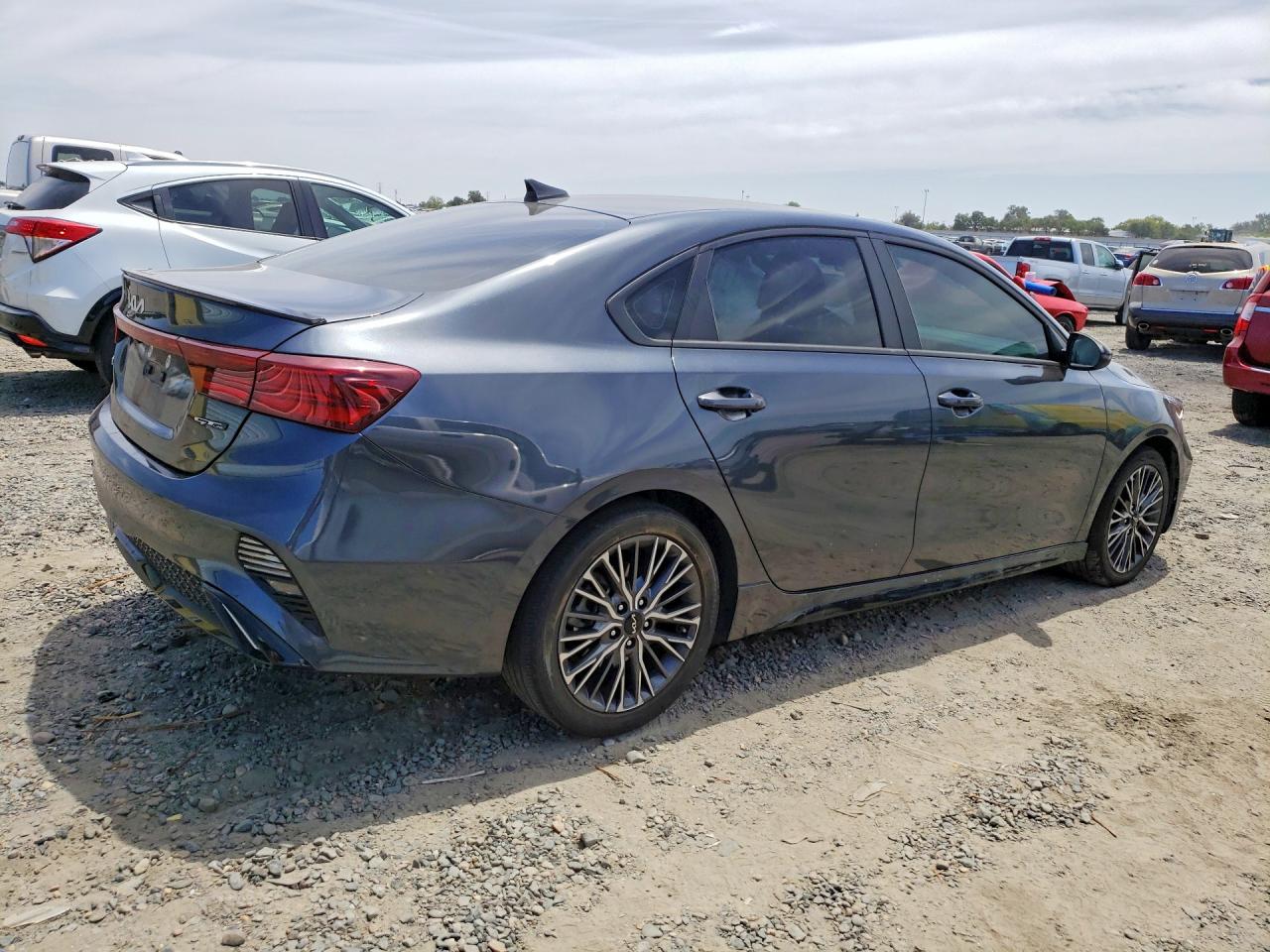 2023 KIA FORTE GT LINE — снимка 3