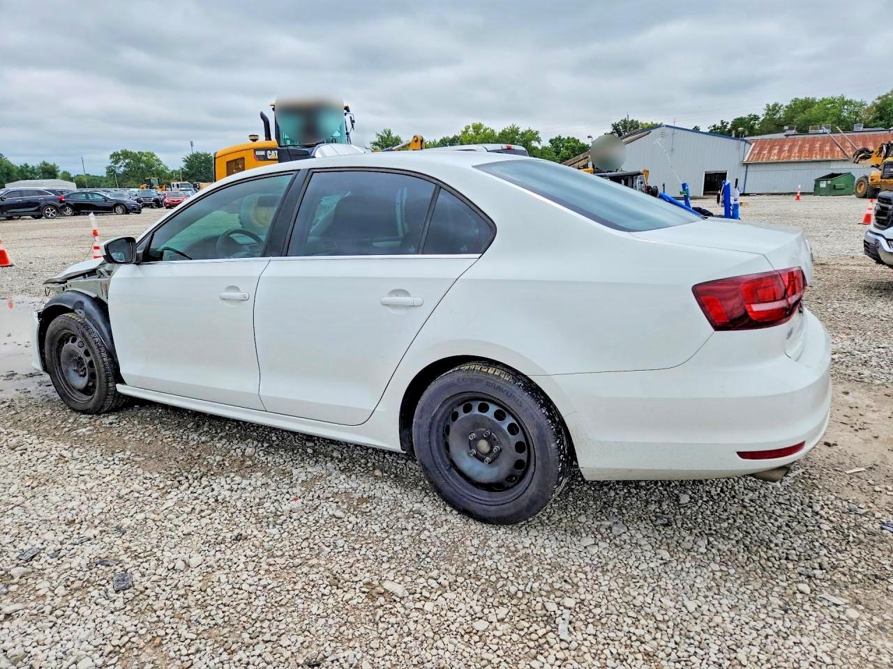 2017 VOLKSWAGEN JETTA S — снимка 2