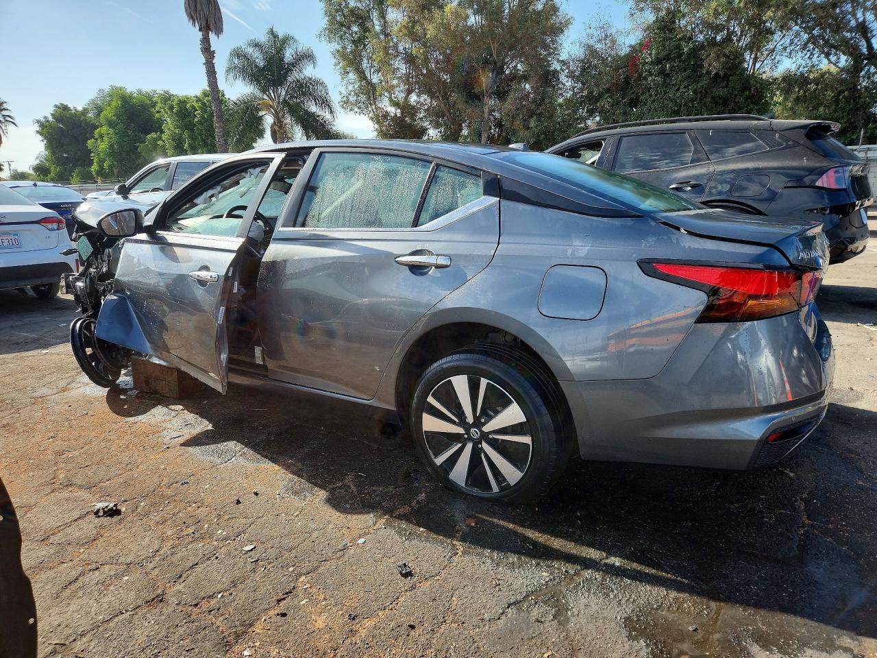2021 NISSAN ALTIMA SV — снимка 2