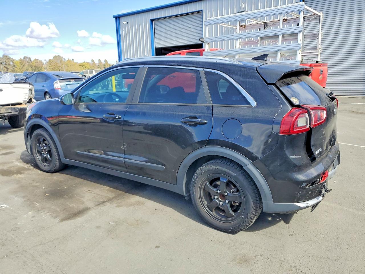 2019 KIA NIRO LX — снимка 2