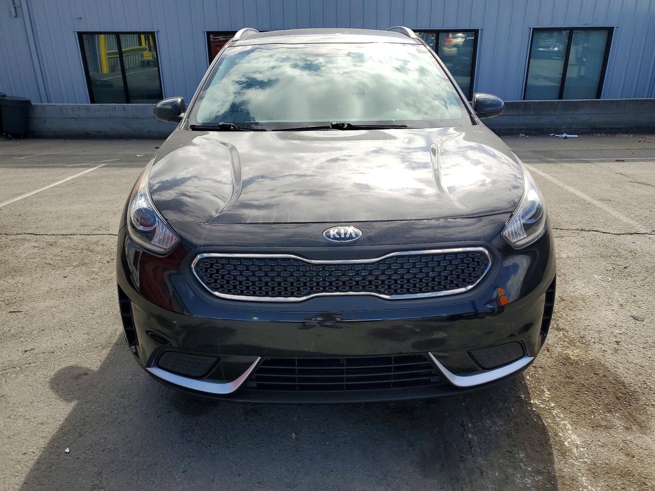 2019 KIA NIRO LX — снимка 5