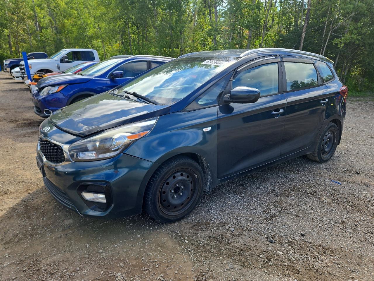 2017 KIA RONDO