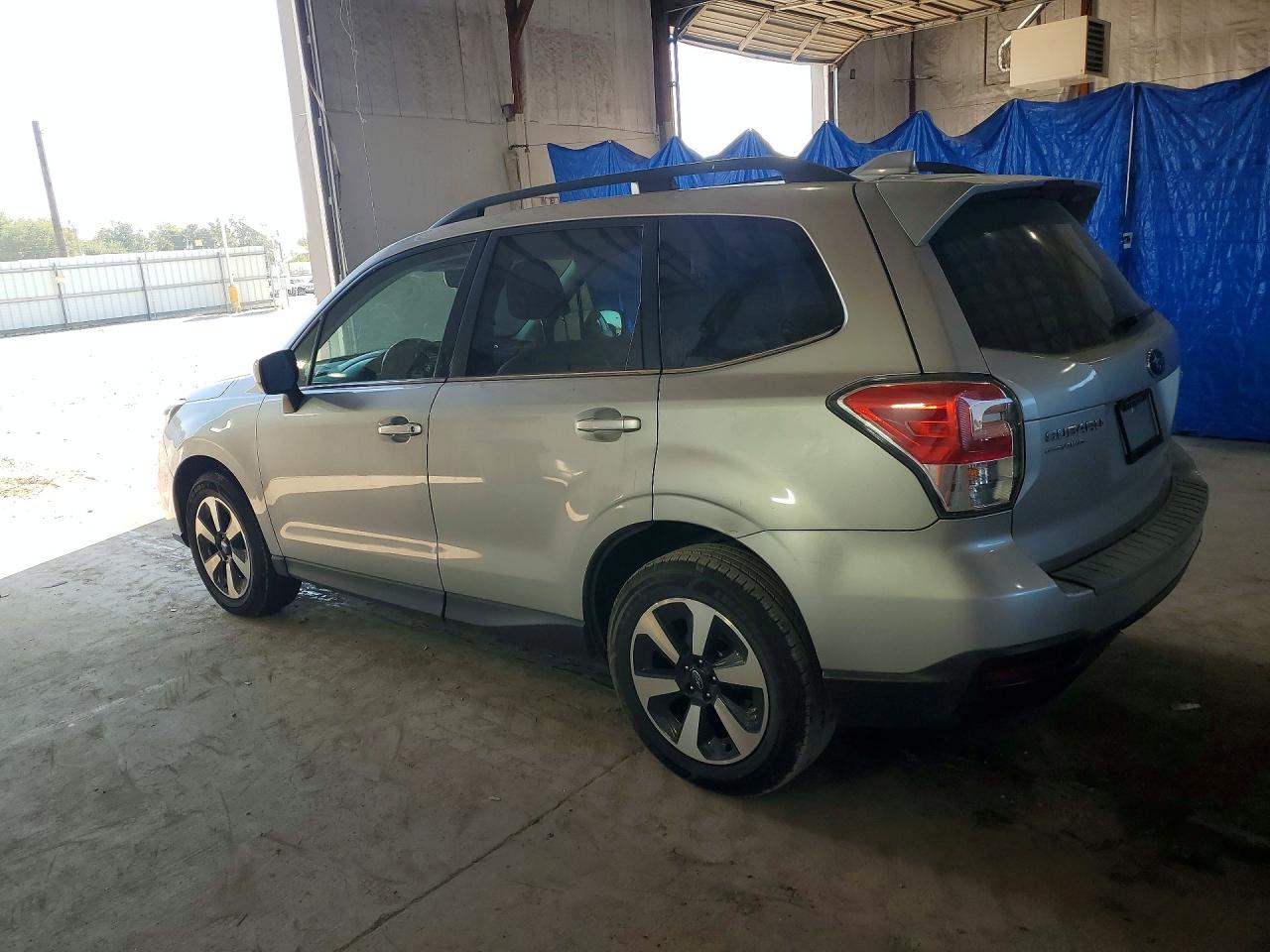 2018 SUBARU FORESTER 2.5I LIMITED — снимка 2