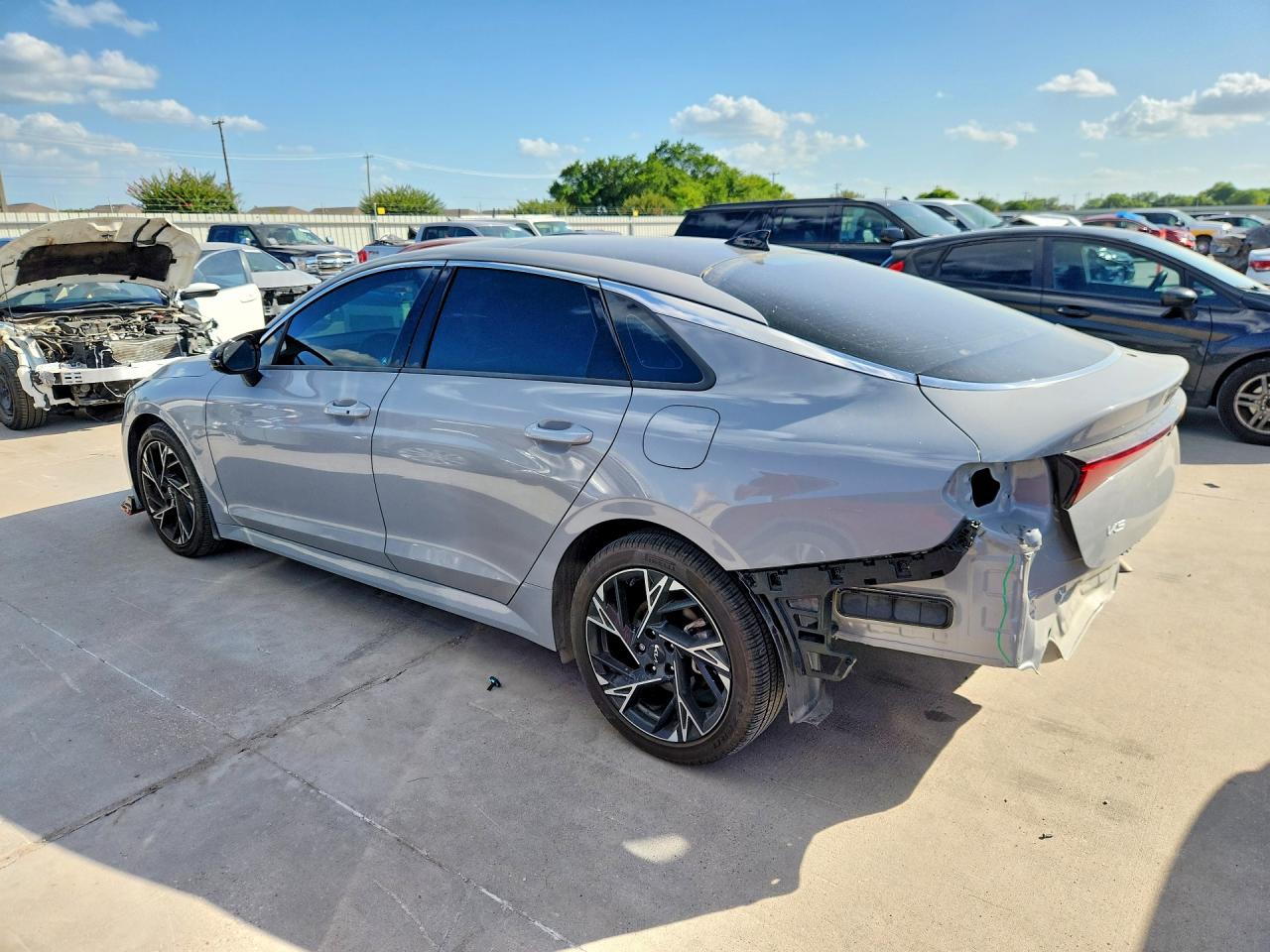 2025 KIA K5 GT LINE — снимка 2