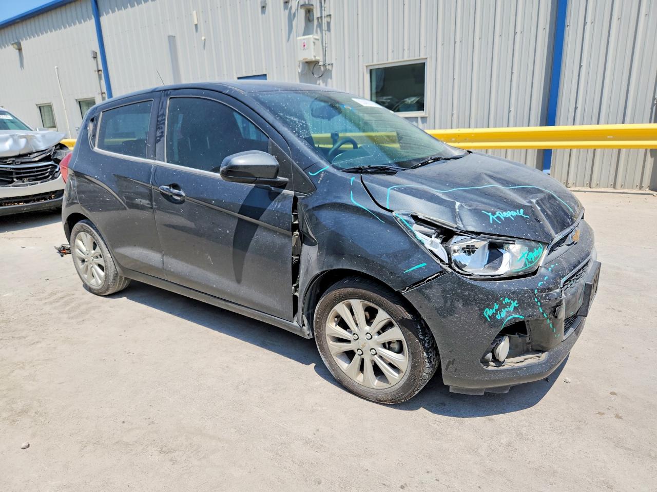 2017 CHEVROLET SPARK 1LT — снимка 4