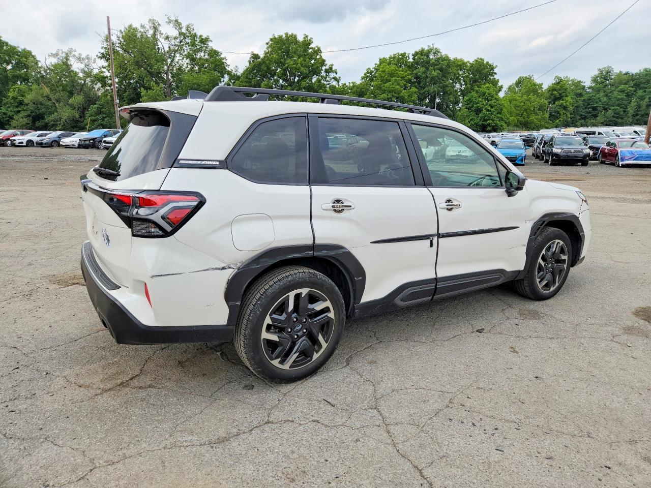 2025 SUBARU FORESTER LIMITED — снимка 3