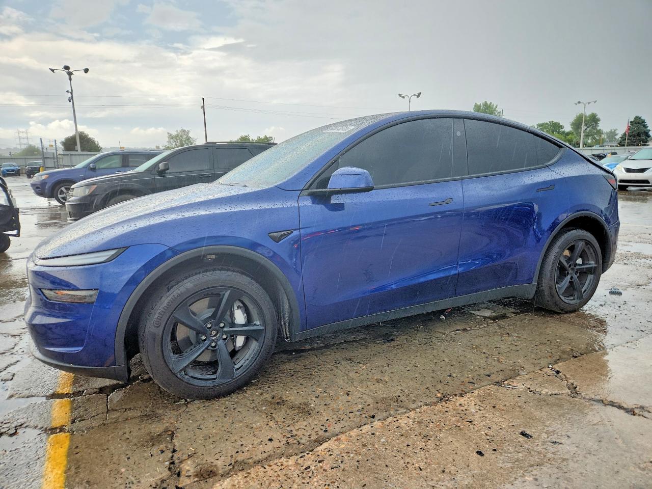 2026 TESLA MODEL Y