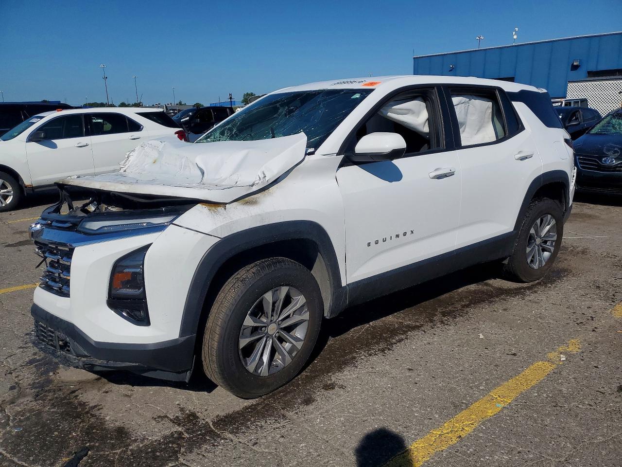 2025 CHEVROLET EQUINOX LT