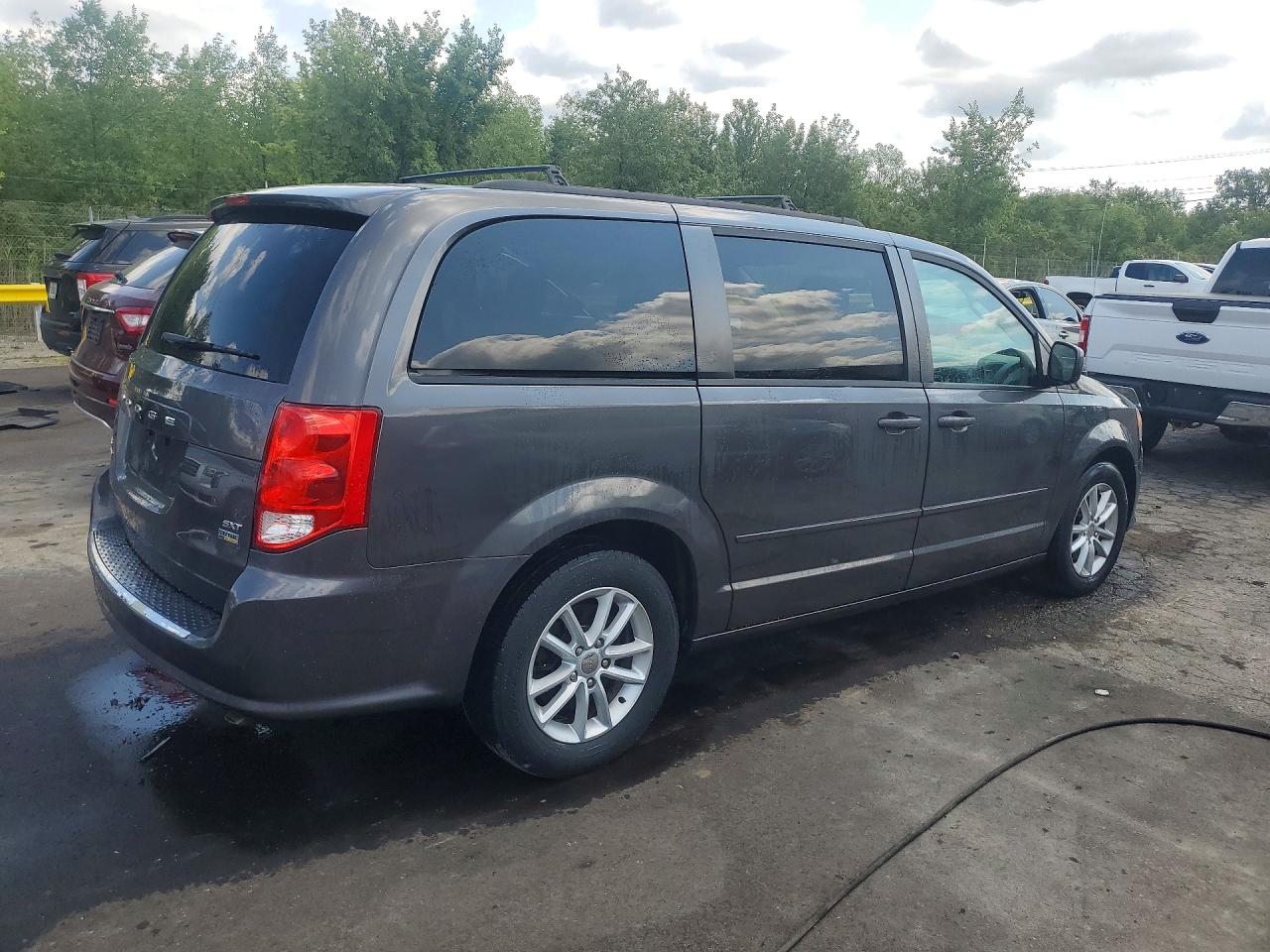 2015 DODGE GRAND CARAVAN SXT — снимка 3