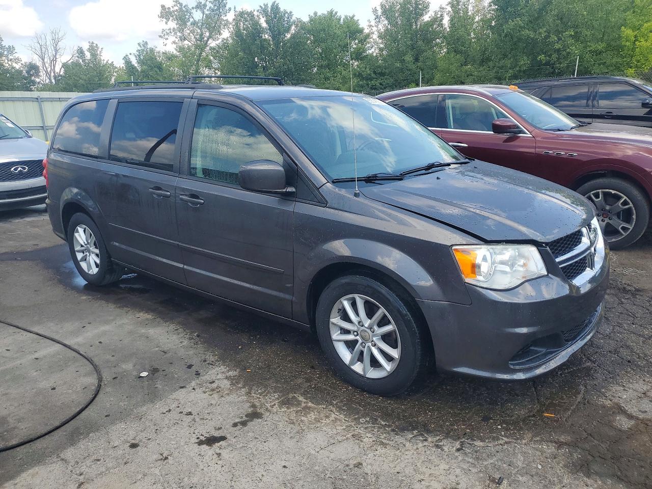 2015 DODGE GRAND CARAVAN SXT — снимка 4