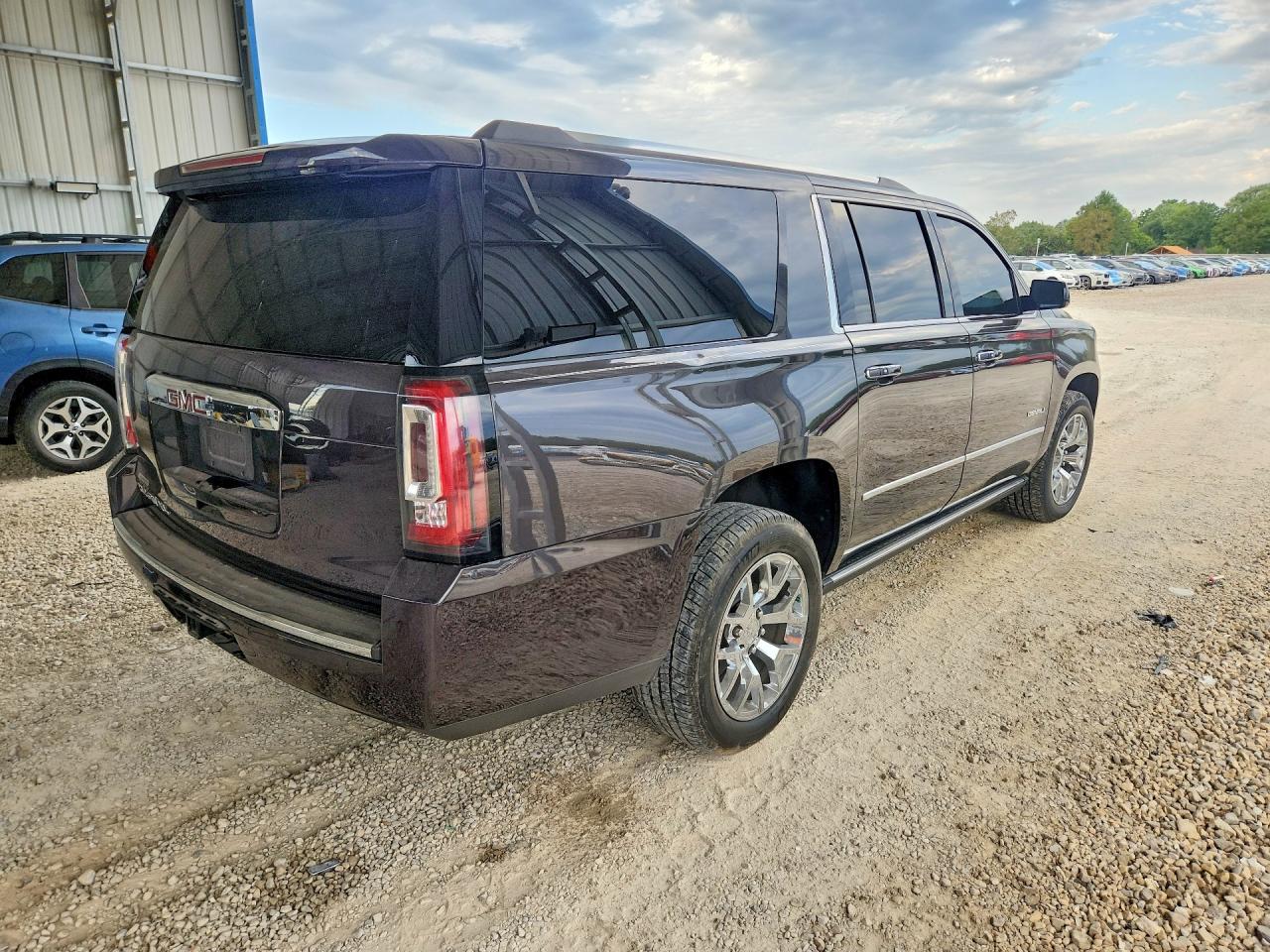 2017 GMC YUKON XL DENALI — снимка 3