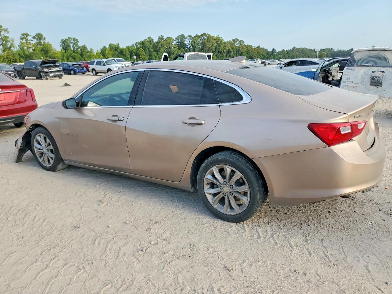 2019 CHEVROLET MALIBU LT — снимка 2