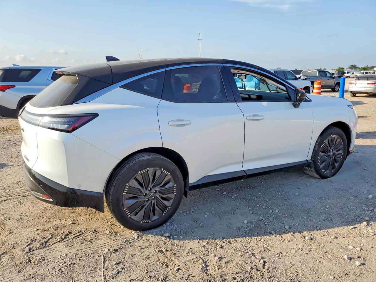 2025 NISSAN MURANO PLATINUM — снимка 3