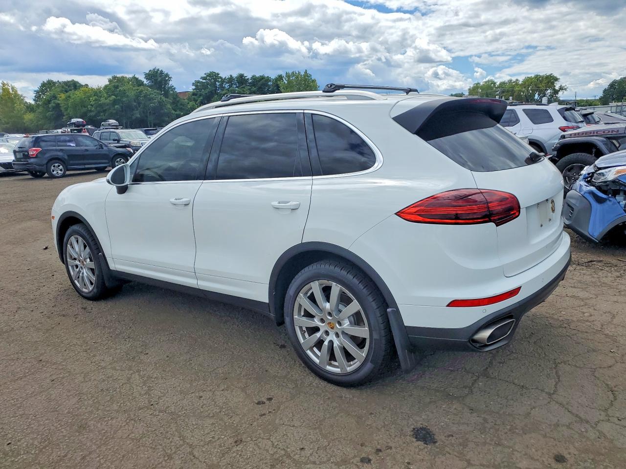 2016 PORSCHE CAYENNE — снимка 2