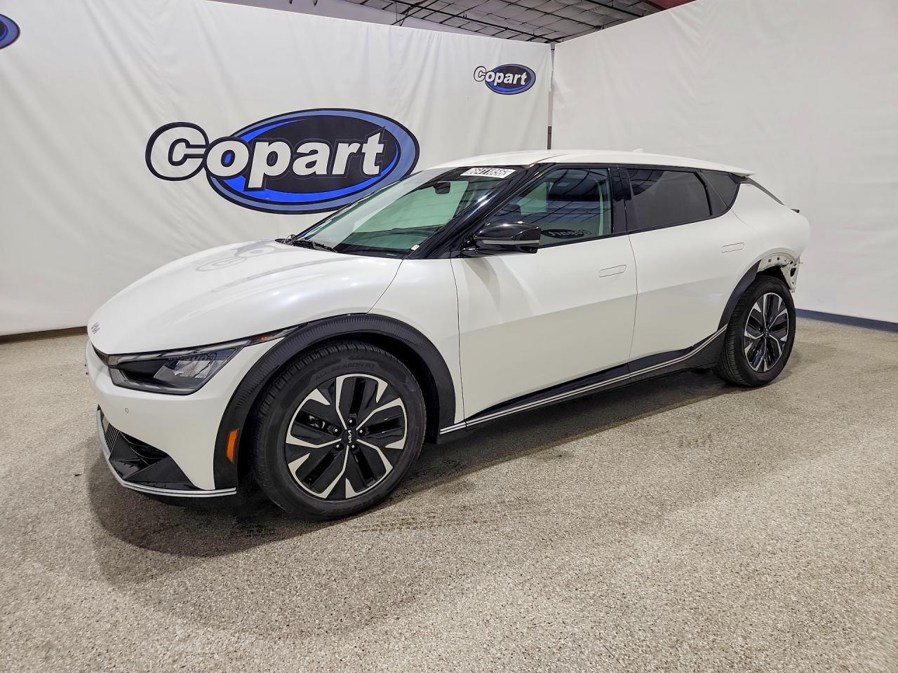 2024 KIA EV6 WIND