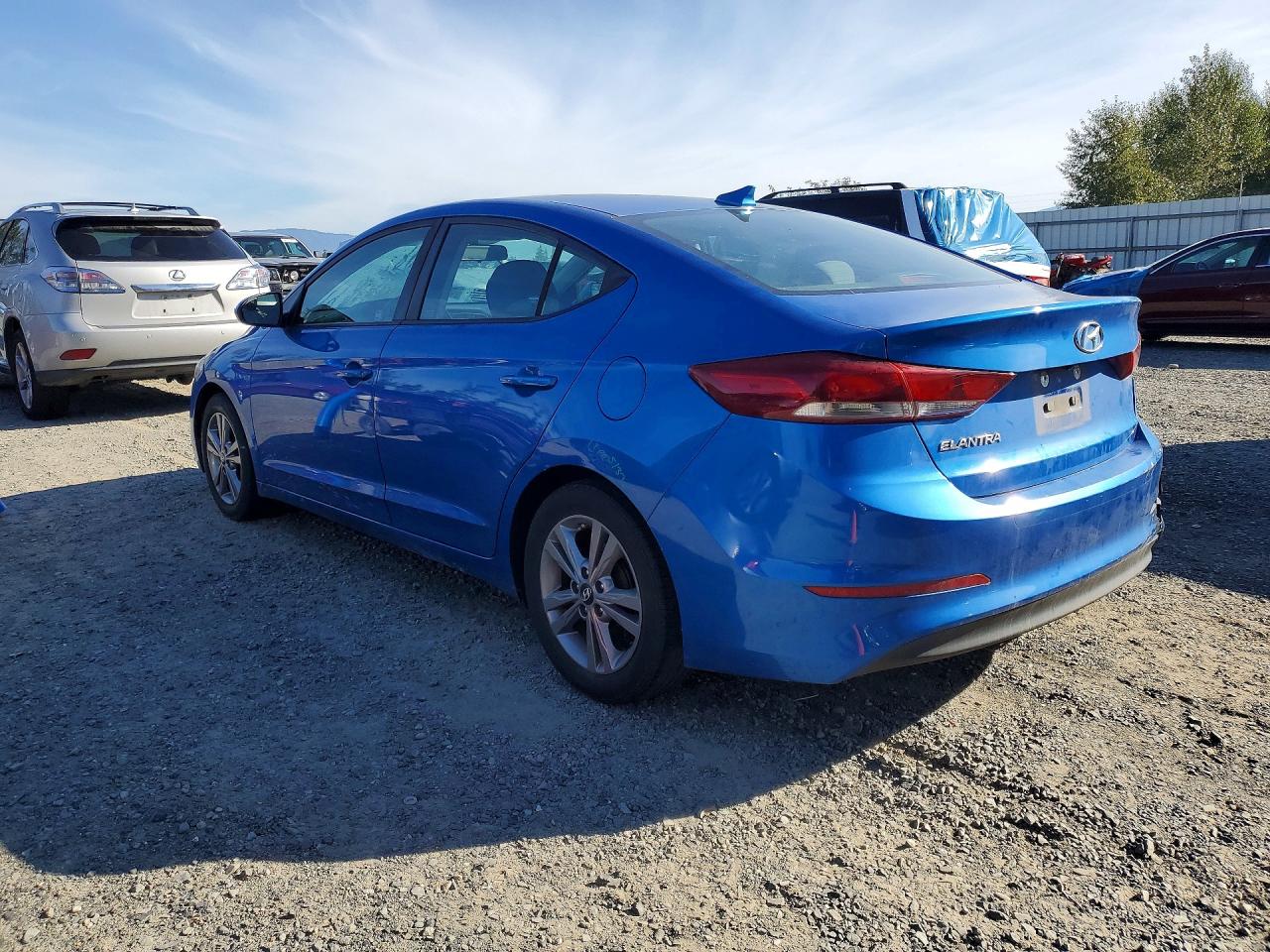 2017 HYUNDAI ELANTRA SE — снимка 2
