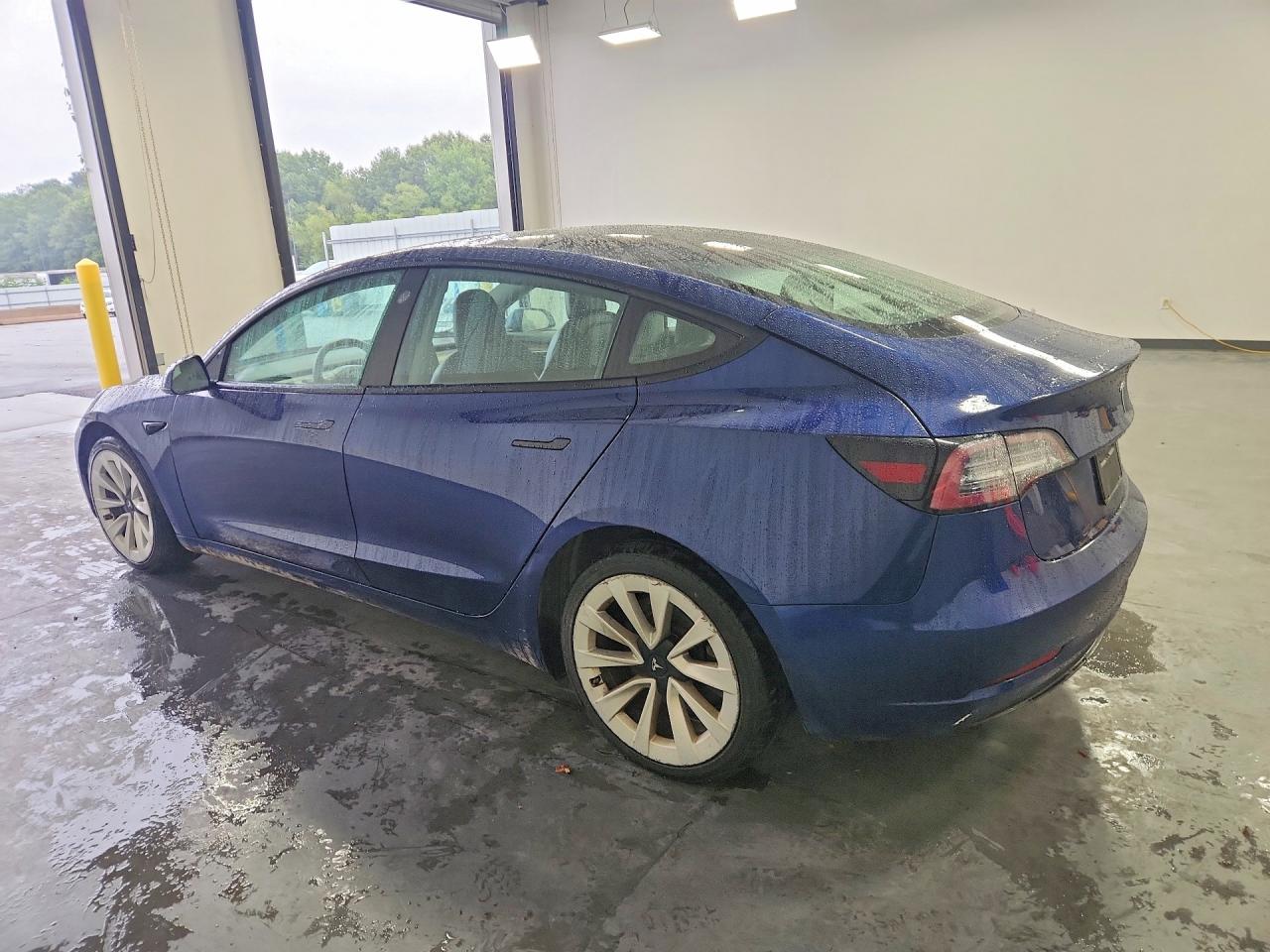 2022 TESLA MODEL 3 — снимка 2