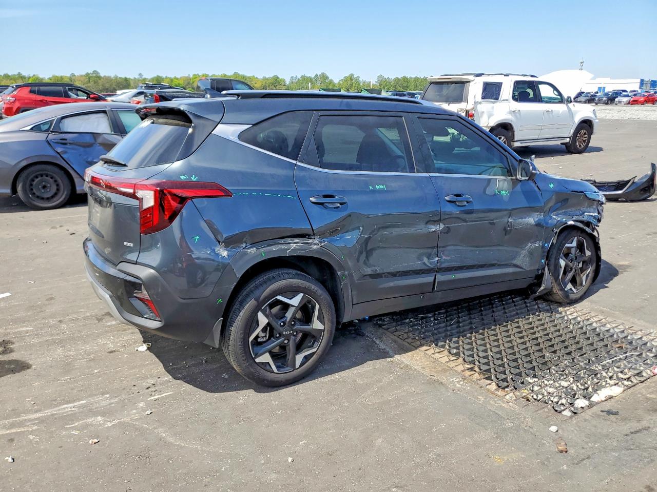 2025 KIA SELTOS EX — снимка 3