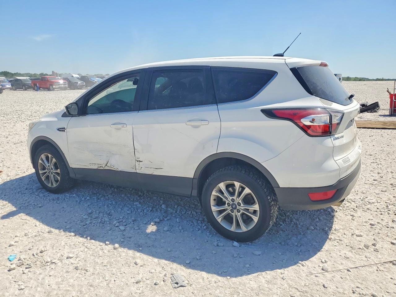 2017 FORD ESCAPE SE — снимка 2