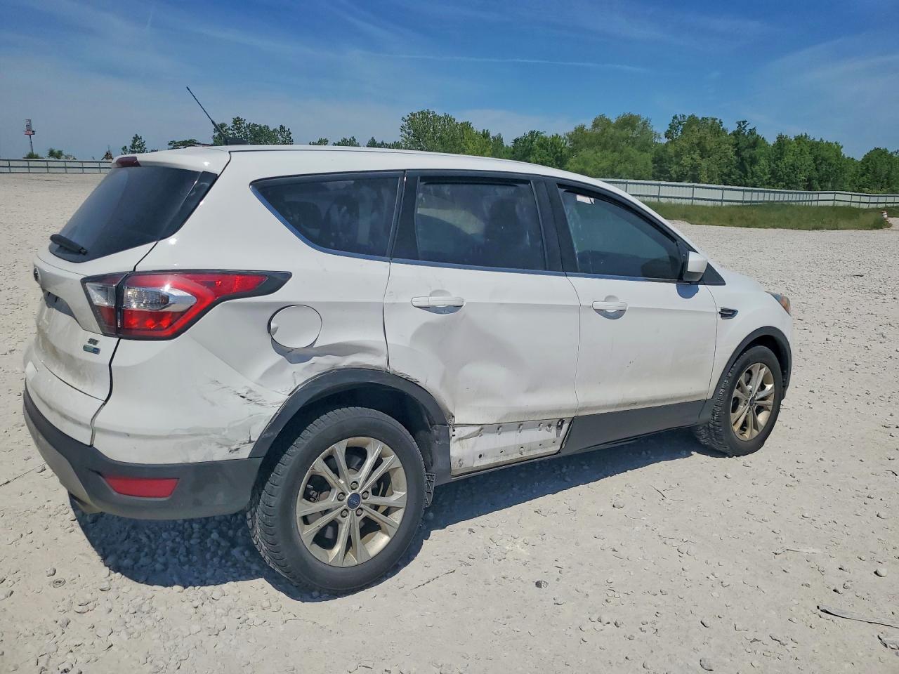 2017 FORD ESCAPE SE — снимка 3