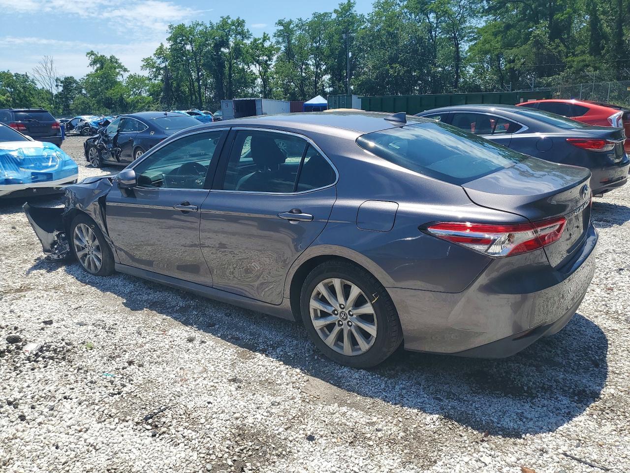 2020 TOYOTA CAMRY LE — снимка 2
