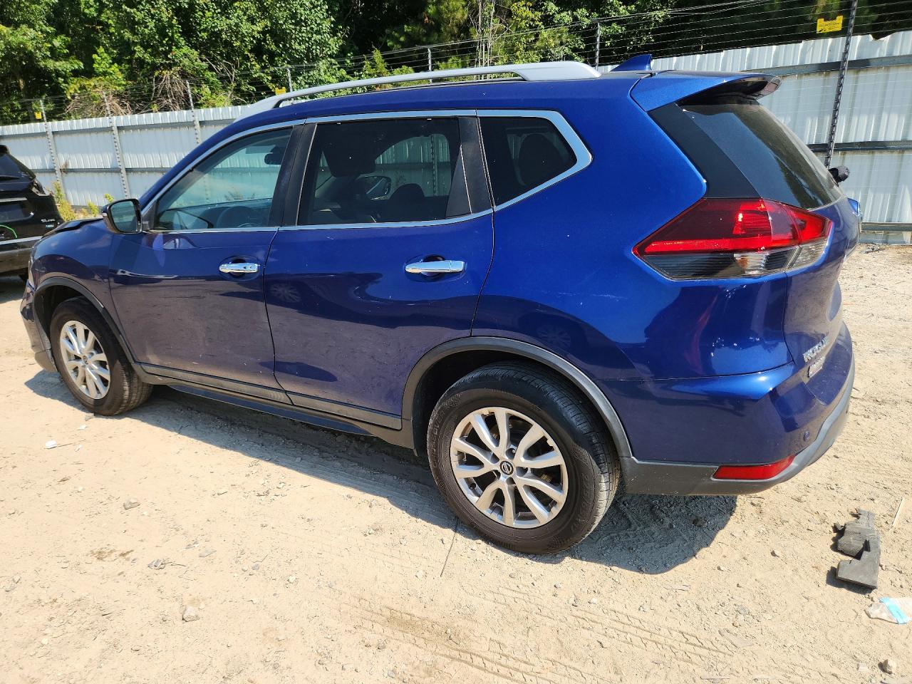 2020 NISSAN ROGUE SV — снимка 2