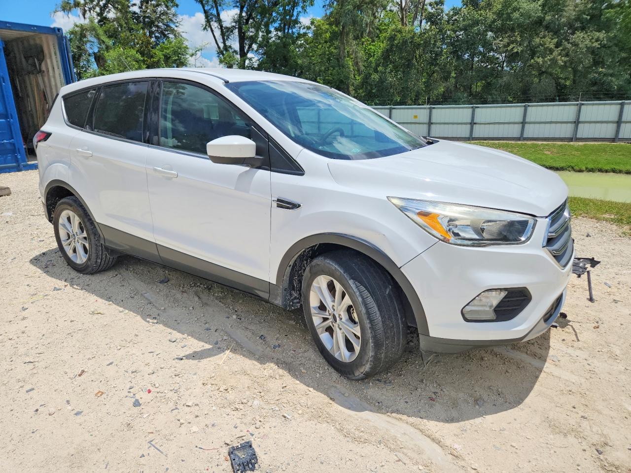 2017 FORD ESCAPE SE — снимка 4