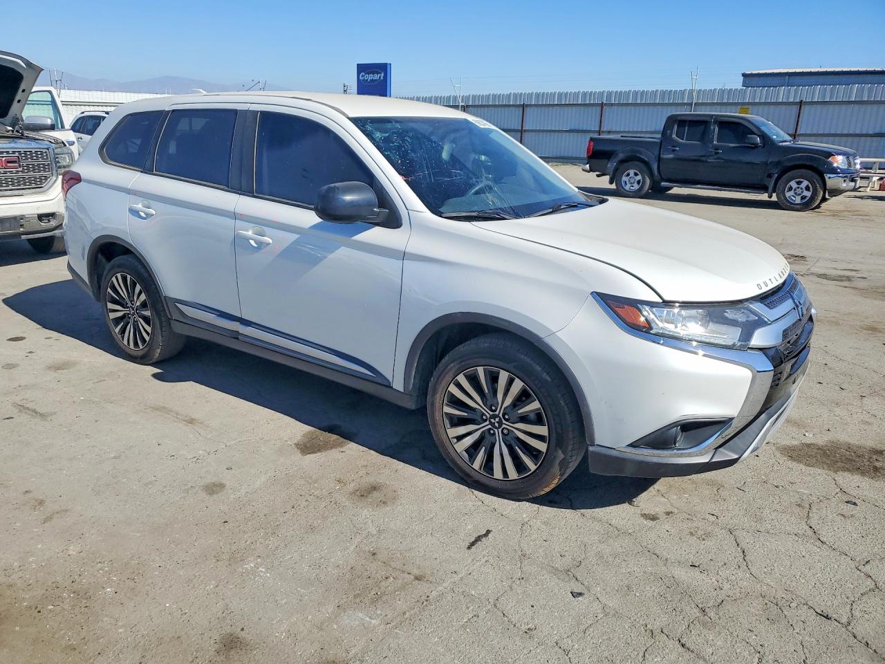 2020 MITSUBISHI OUTLANDER ES — снимка 4