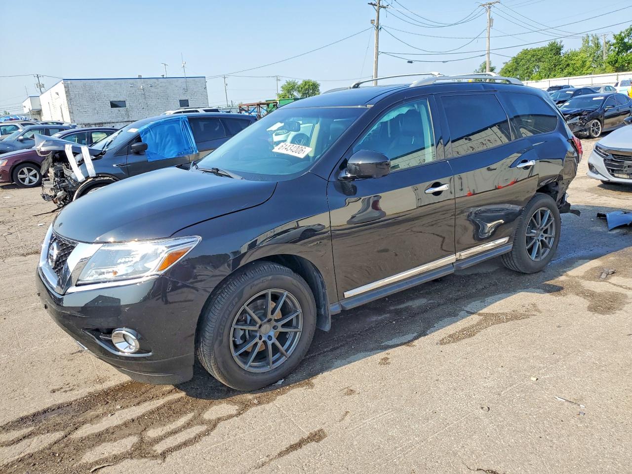 2016 NISSAN PATHFINDER SL