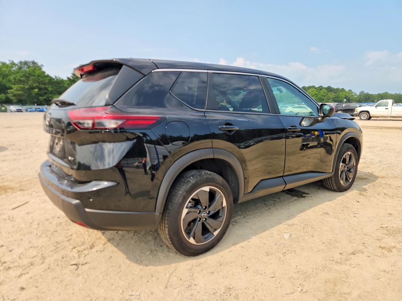 2025 NISSAN ROGUE SV — снимка 3