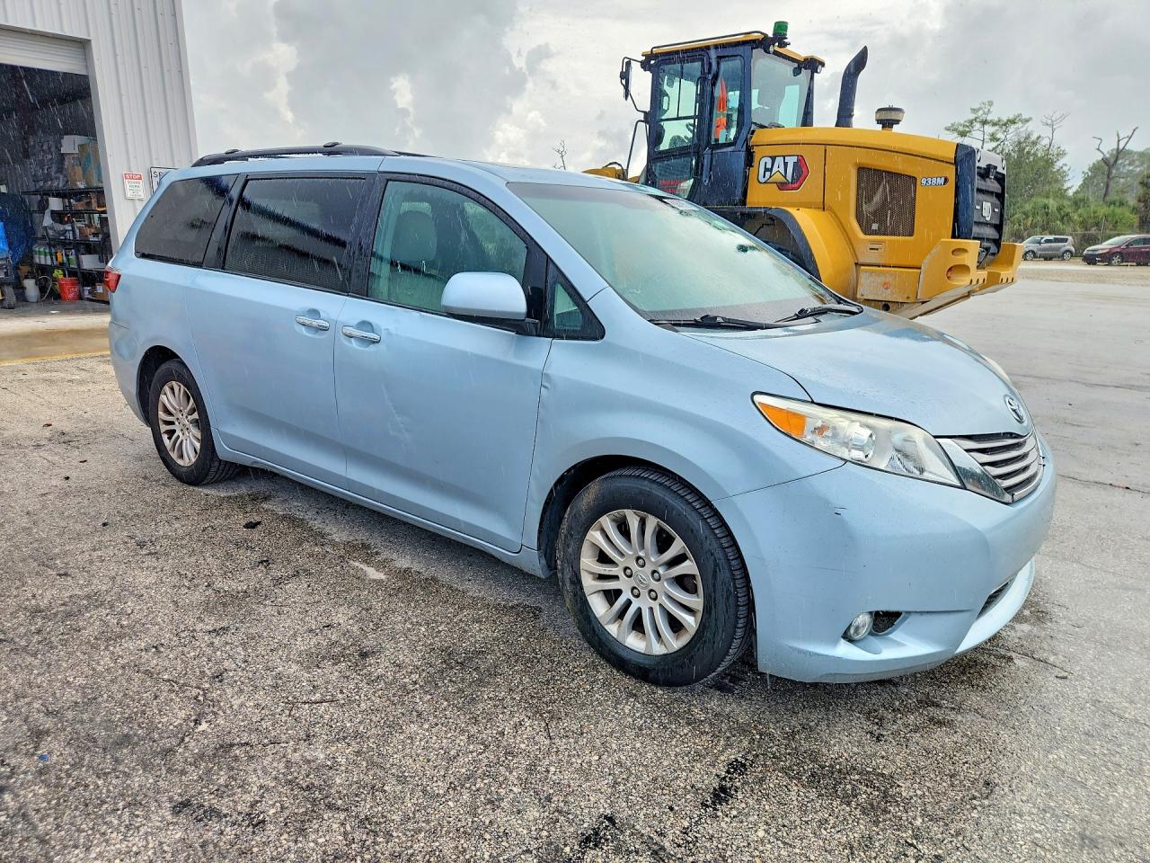 2015 TOYOTA SIENNA XLE 8-PASSENGER — снимка 4