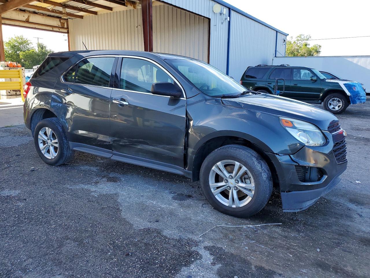 2017 CHEVROLET EQUINOX LS — снимка 4