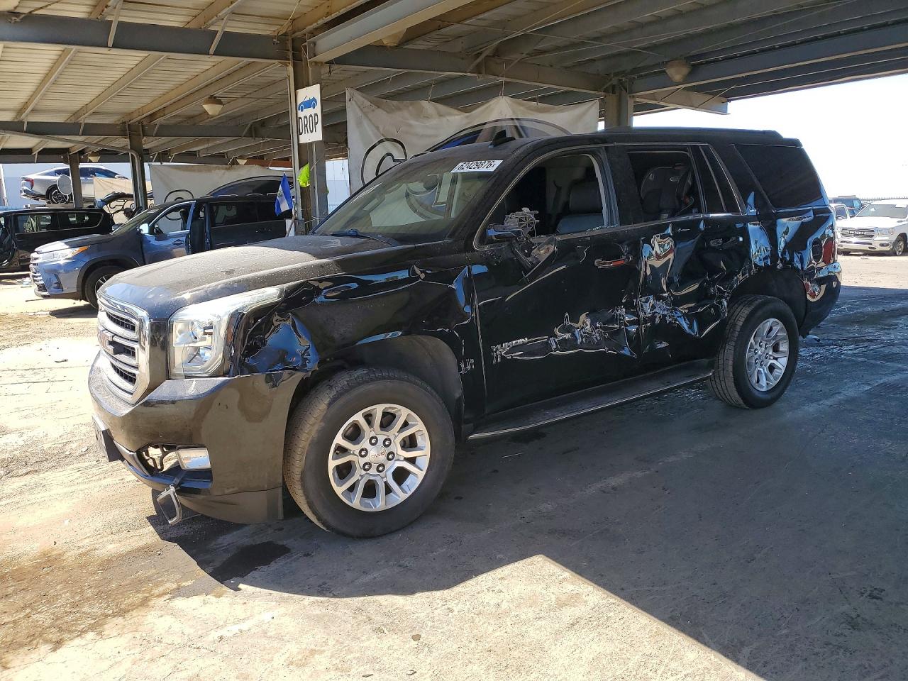 2019 GMC YUKON SLT