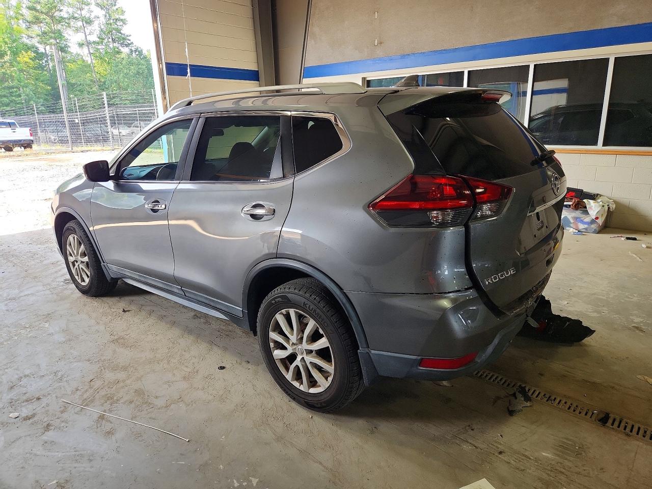 2018 NISSAN ROGUE SV — снимка 2