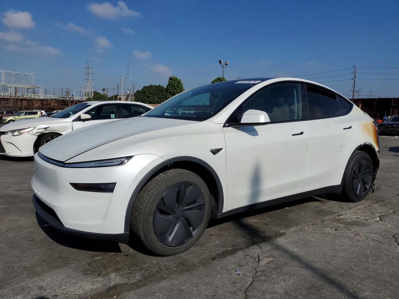 2026 TESLA MODEL Y