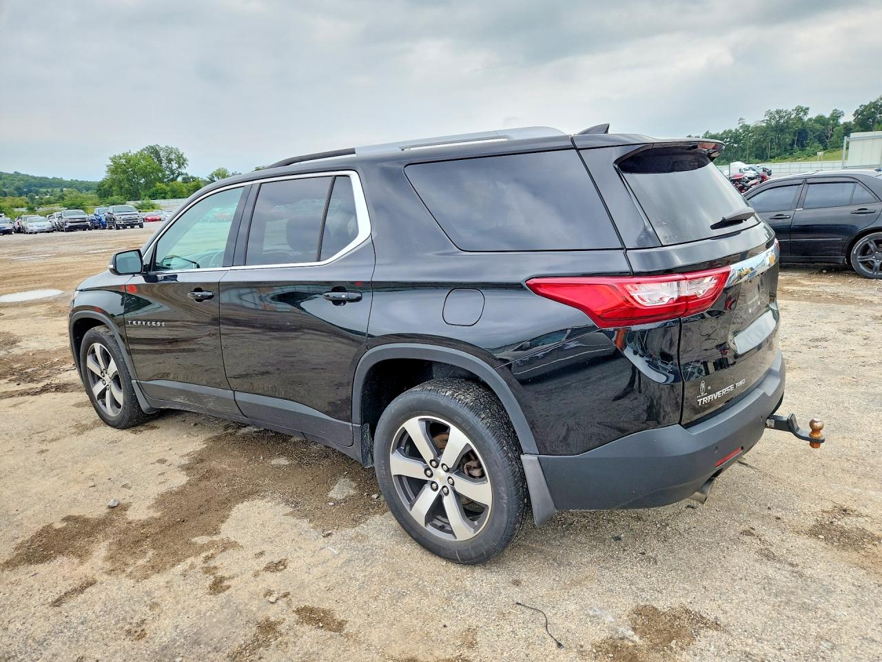 2018 CHEVROLET TRAVERSE LT — снимка 2