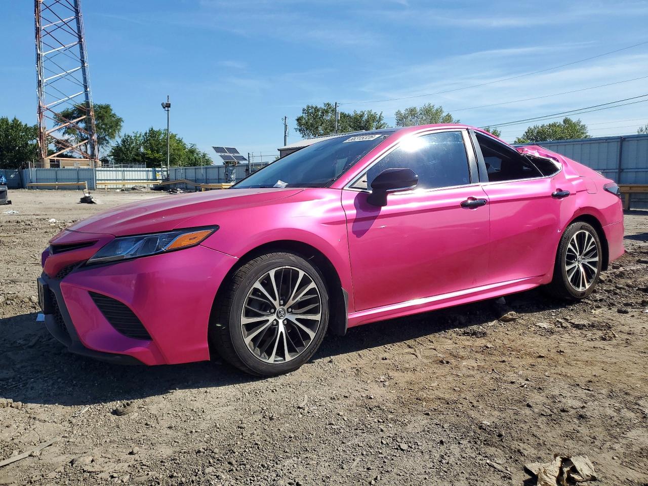 2020 TOYOTA CAMRY SE
