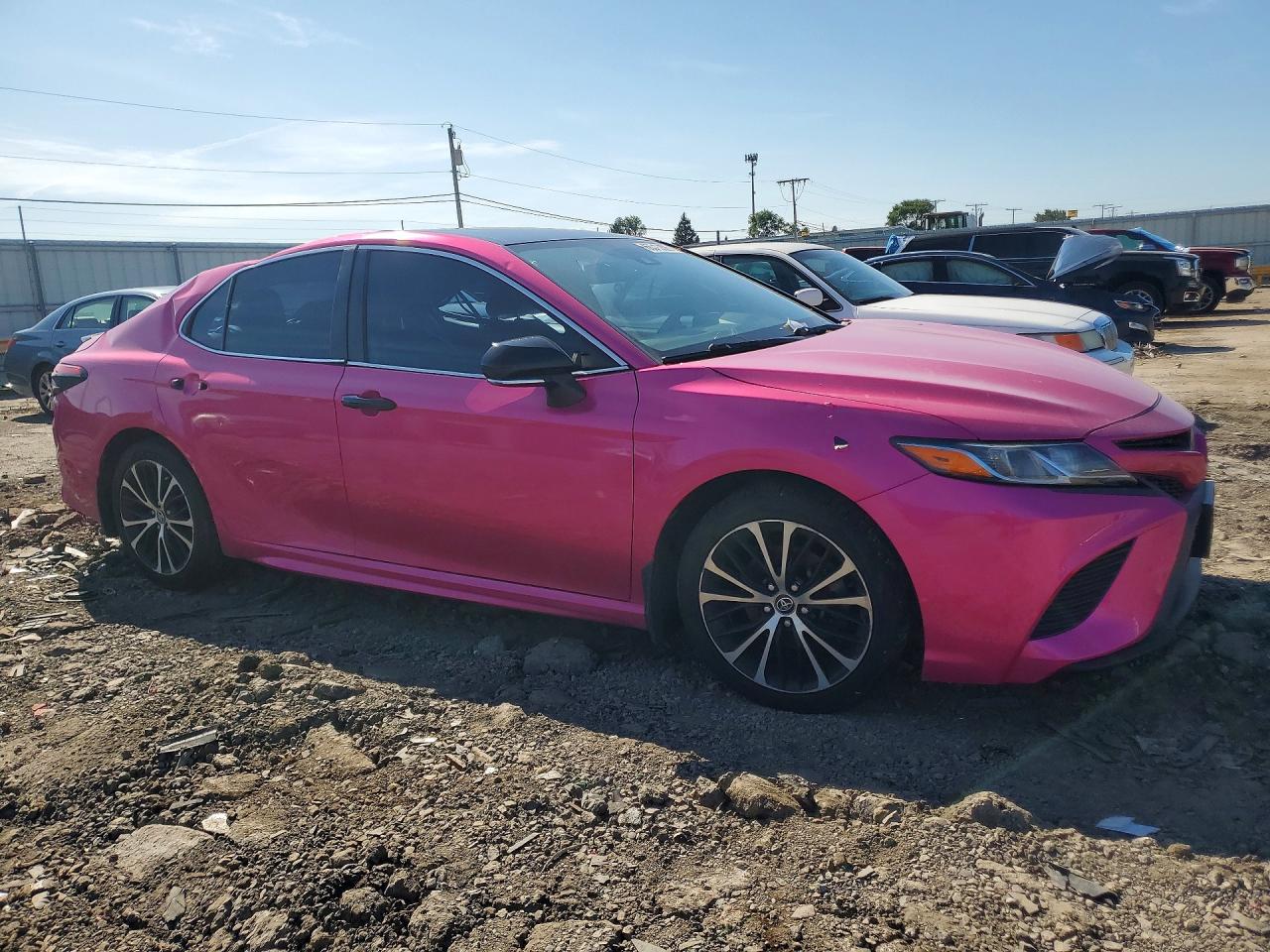 2020 TOYOTA CAMRY SE — снимка 4