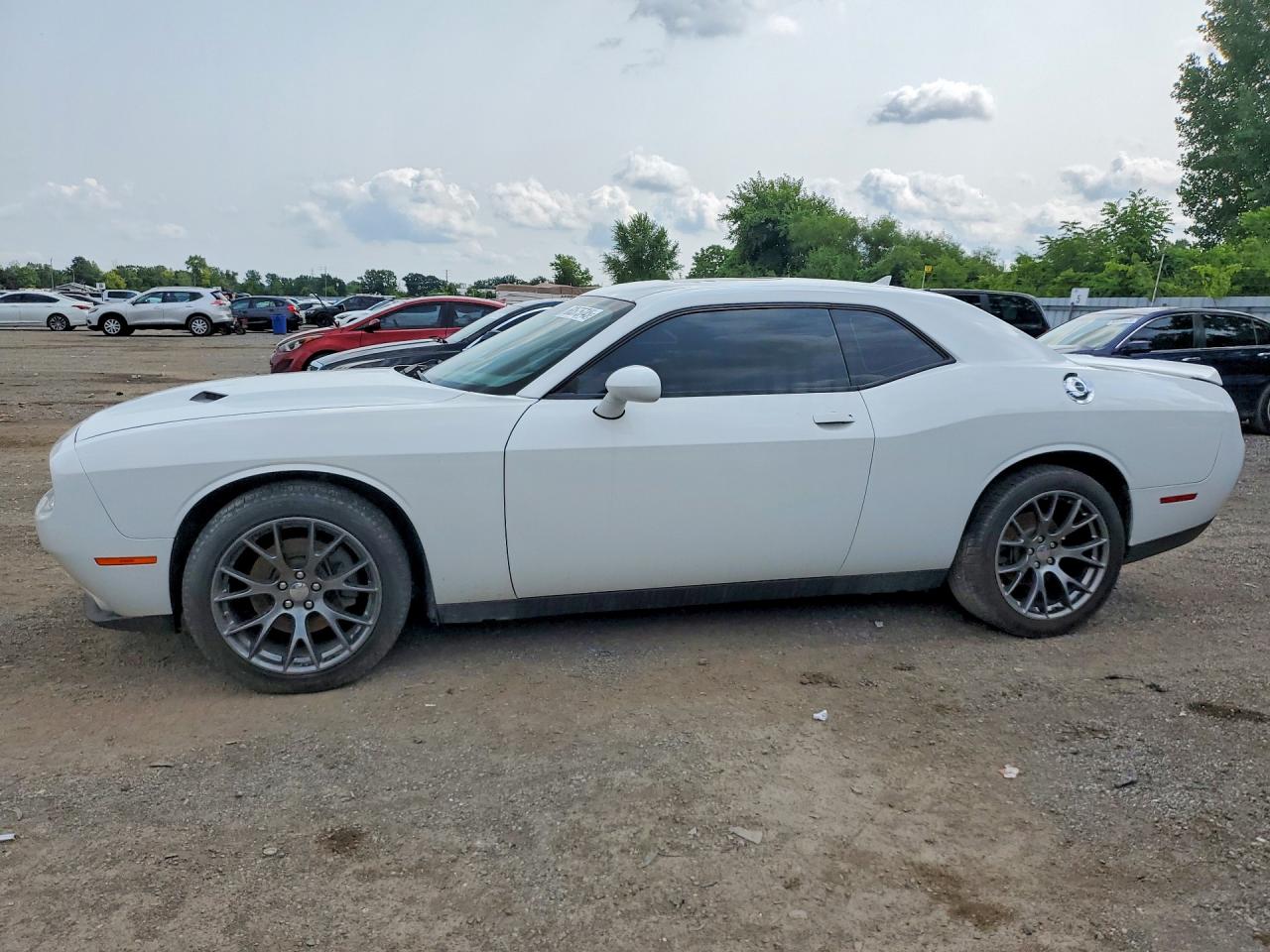 2018 DODGE CHALLENGER SXT