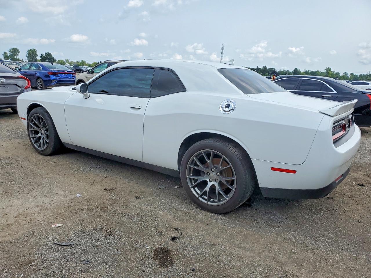 2018 DODGE CHALLENGER SXT — снимка 2